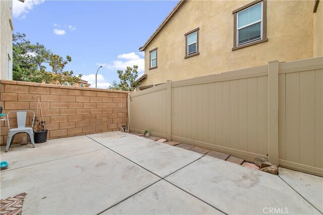 5961 Silveira St, Eastvale, CA 92880 - view of patio