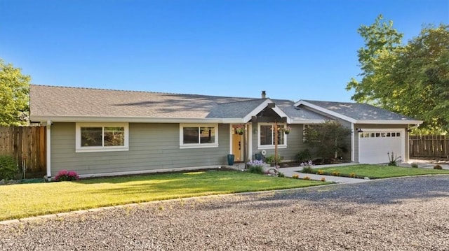 21 Sunflower Ln, Oroville, CA 95966 - ranch-style home with driveway and a garage