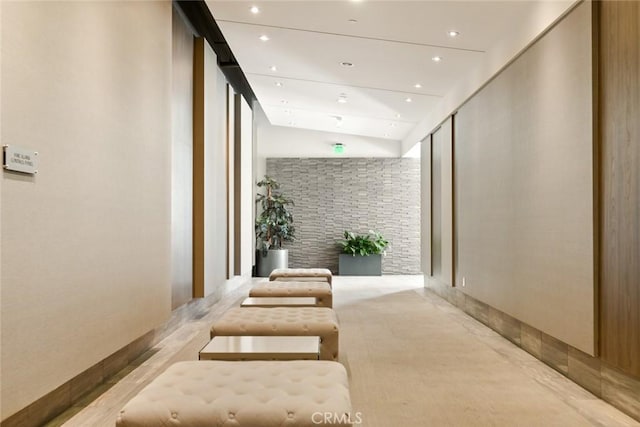 482 S Arroyo Pkwy Unit 408, Pasadena, CA 91105 - hall featuring recessed lighting