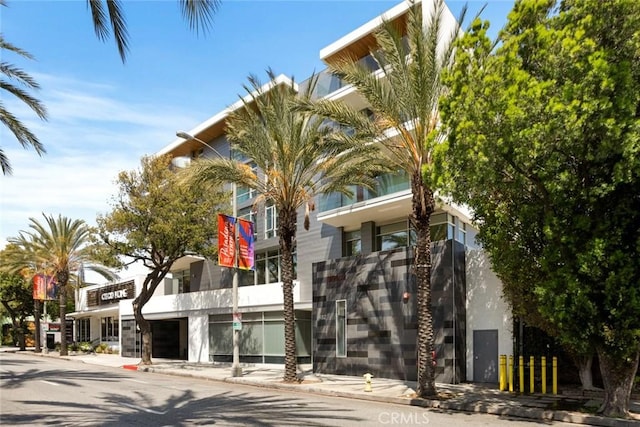 482 S Arroyo Pkwy Unit 408, Pasadena, CA 91105 - view of building exterior