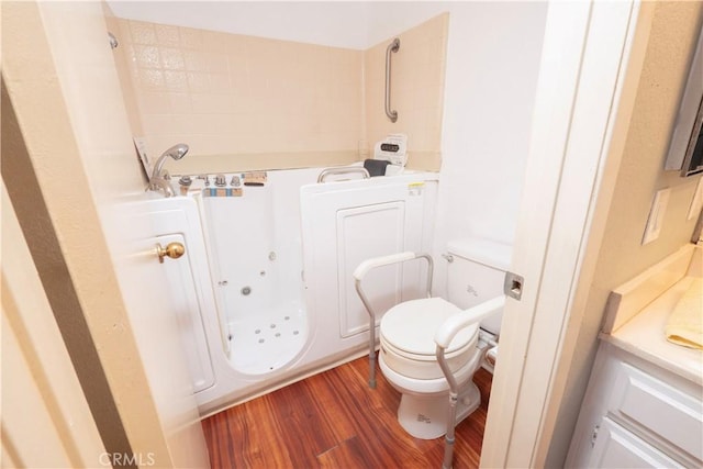 776 E San Bernardino Rd Unit 3, Covina, CA 91723 - full bath with wood finished floors, a bath, and toilet