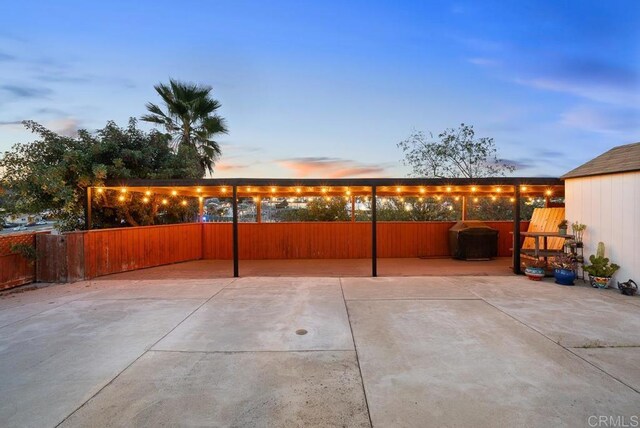 5426 Dwight St, San Diego, CA 92105 - view of patio / terrace