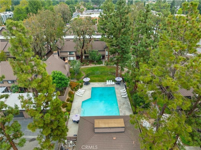 9735 Reseda Blvd Unit 56, Northridge, CA 91324 - drone / aerial view of a pool area