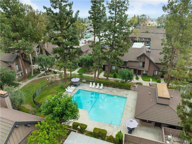 9735 Reseda Blvd Unit 56, Northridge, CA 91324 - community pool featuring a patio area and fence