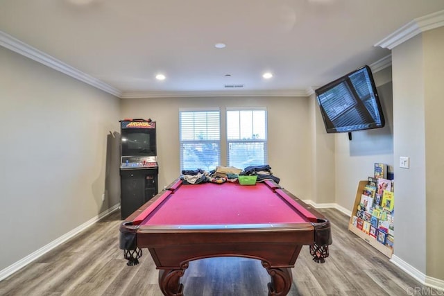 playroom featuring wood finished floors, baseboards, crown molding, billiards, and recessed lighting