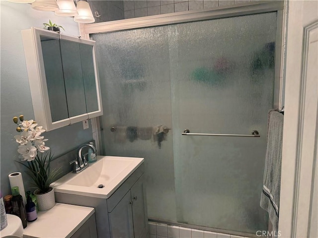 10146 Alpaca St, South El Monte, CA 91733 - full bath with a shower stall and vanity