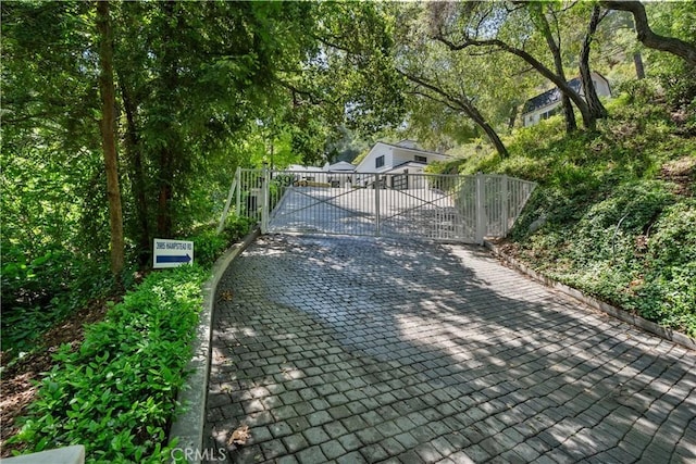 3985 Hampstead Rd, La Canada Flintridge, CA 91011 - photo 43