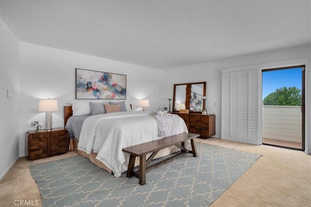 1467 18th St, Manhattan Beach, CA 90266 - bedroom with carpet flooring and access to outside