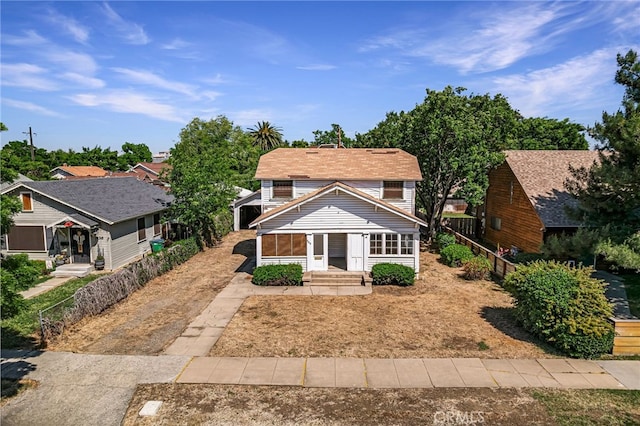 440 S Plumas St, Willows, CA 95988 - bungalow-style house featuring dirt driveway and fence