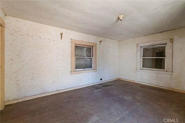 440 S Plumas St, Willows, CA 95988 - spare room with baseboards
