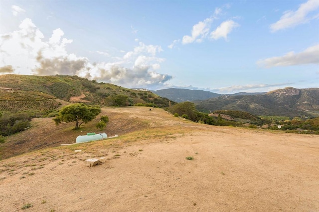 2389 Eric Rd, Fallbrook, CA 92028 - mountain view