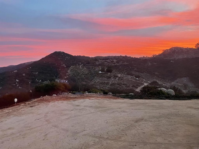 2389 Eric Rd, Fallbrook, CA 92028 - view of mountain background