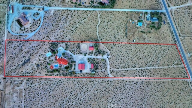 31024 Rabbit Springs Rd, Lucerne Valley, CA 92356 - map / location featuring property boundaries highlighted