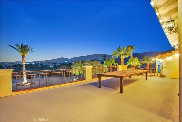 31024 Rabbit Springs Rd, Lucerne Valley, CA 92356 - view of patio with a mountain view