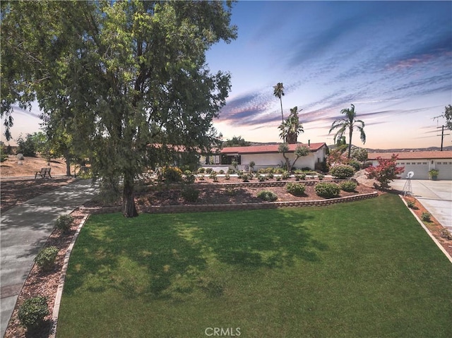 43922 Carentan Dr, Temecula, CA 92592 - view of front of house featuring a lawn and driveway