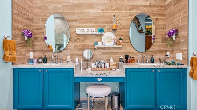 74078 W Petunia Pl, Palm Desert, CA 92211 - bathroom featuring vanity