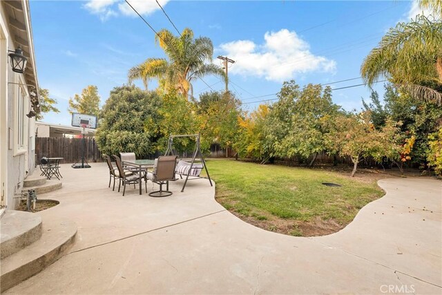19119 Lemay St, Reseda, CA 91335 - view of patio with outdoor dining area