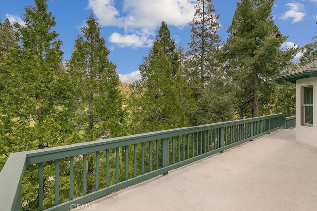 109 S Fairway Dr, Lake Arrowhead, CA 92352 - view of balcony