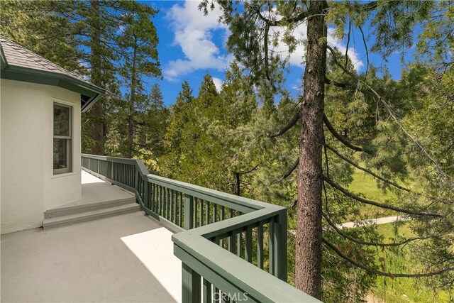 109 S Fairway Dr, Lake Arrowhead, CA 92352 - view of balcony