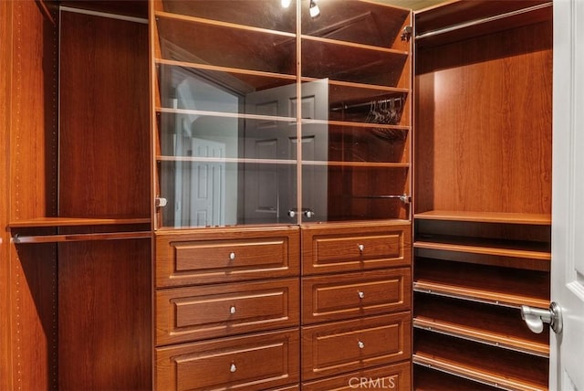 19 Rollins Pl, Laguna Niguel, CA 92677 - view of walk in closet