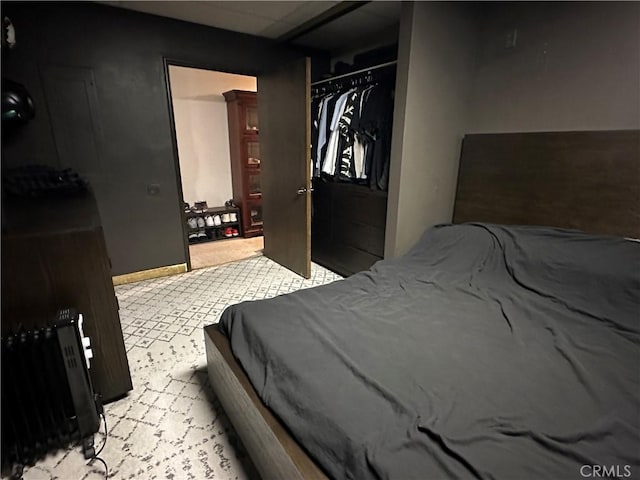 bedroom featuring a closet