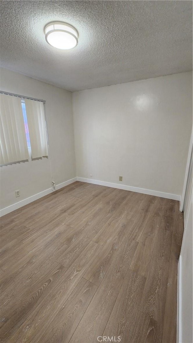 1230 W 107th St, Los Angeles, CA 90044 - photo 8
