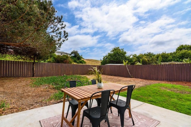5157 Trinidad Way, San Diego, CA 92114 - view of patio / terrace with outdoor dining space and a fenced backyard