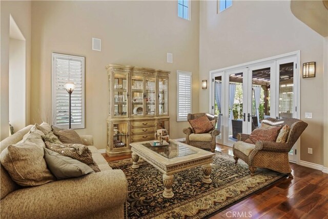26816 Fairlain Dr, Valencia, CA 91355 - photo 16
