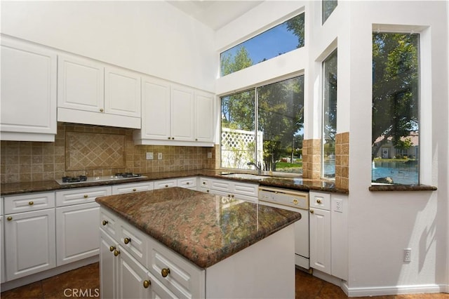 38749 Muirfield Dr, Murrieta, CA 92562 - photo 8