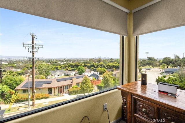 5134 Veronica St, Los Angeles, CA 90008 - view of balcony