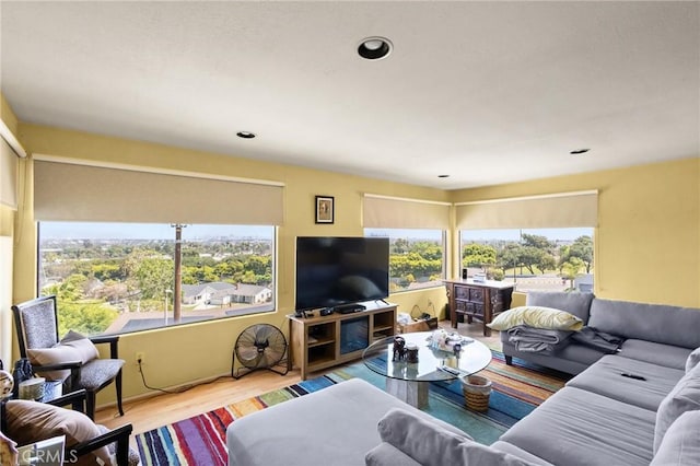 5134 Veronica St, Los Angeles, CA 90008 - living area with wood finished floors and recessed lighting