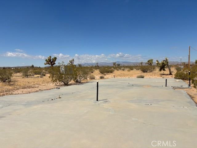 1 Mitch Rd, Landers, CA 92284