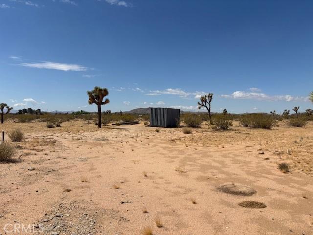 1 Mitch Rd, Landers, CA 92284