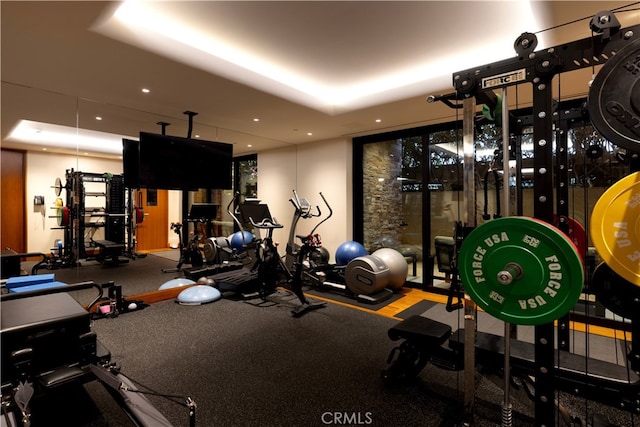 2526 Riviera Dr, Laguna Beach, CA 92651 - gym with recessed lighting
