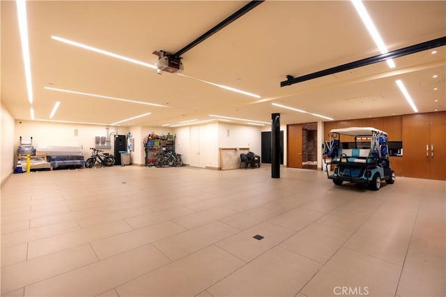 2526 Riviera Dr, Laguna Beach, CA 92651 - garage with a garage door opener
