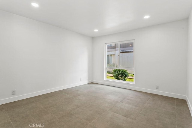 2835 S Fairview St Unit C, Santa Ana, CA 92704 - empty room featuring recessed lighting and baseboards