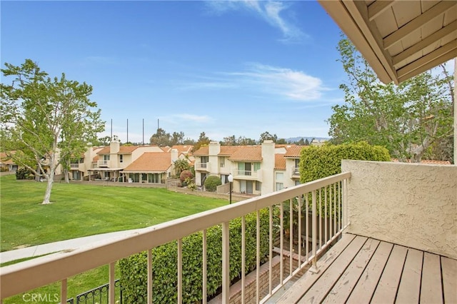 611 Colonial Cir, Fullerton, CA 92835 - balcony featuring a residential view