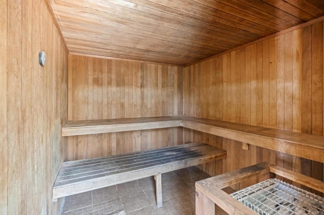 7702 Caminito Tingo Unit H203, Carlsbad, CA 92009