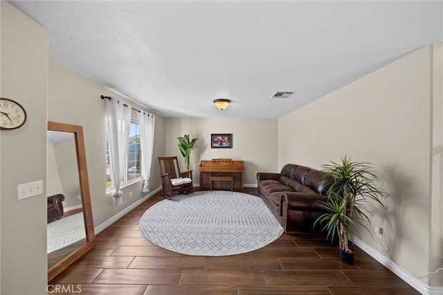 27876 Twilight Ct, Murrieta, CA 92563 - living area featuring wood tiled floors and baseboards