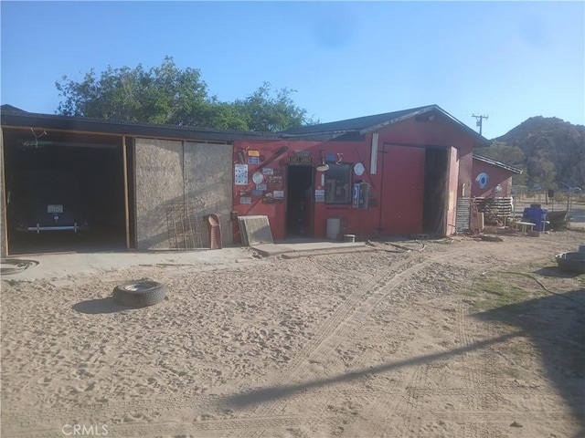 20321 Grey Mountain Rd, Adelanto, CA 92301 - view of outbuilding with a mountain view