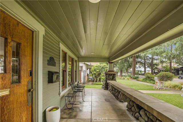 view of patio / terrace featuring covered porch