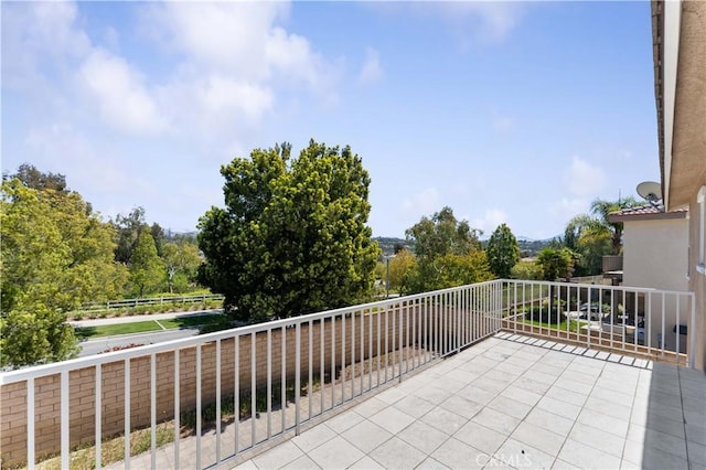 27952 Agapanthus Ln, Valencia, CA 91354 - view of balcony