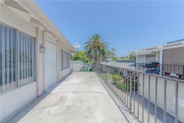 2726 W Orion Ave, Santa Ana, CA 92704 - view of patio with a balcony