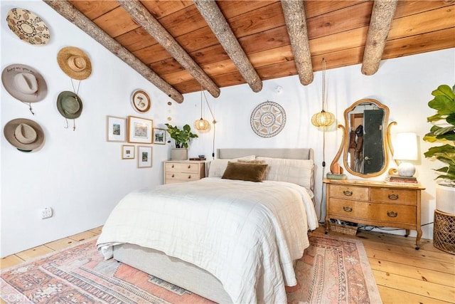 7900 San Clemente Ave, Atascadero, CA 93422 - bedroom featuring wooden ceiling with exposed beams and light wood-style flooring