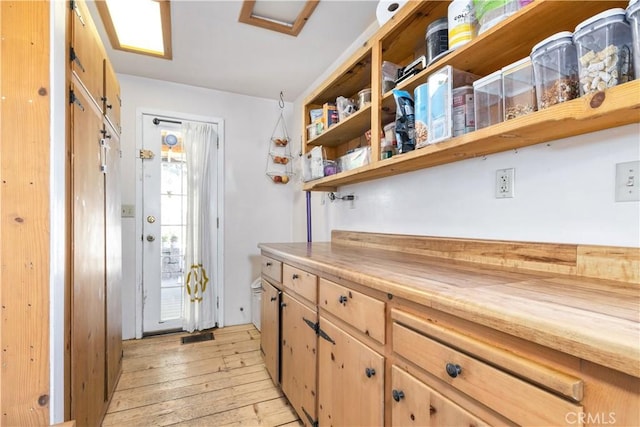 7900 San Clemente Ave, Atascadero, CA 93422 - kitchen with open shelves and light wood-type flooring