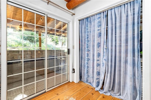 7900 San Clemente Ave, Atascadero, CA 93422 - entryway with hardwood / wood-style floors and plenty of natural light