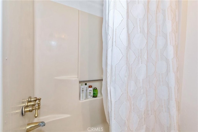 7900 San Clemente Ave, Atascadero, CA 93422 - view of full bath