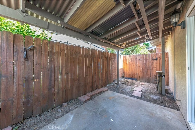 2619 W Aurora St, Santa Ana, CA 92704 - view of patio