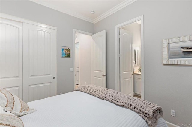 3482 Corte Fortuna, Carlsbad, CA 92009 - bedroom featuring a closet, crown molding, ensuite bath, and baseboards