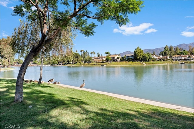 1558 Camelot Dr, Corona, CA 92882 - water view featuring a mountainous background